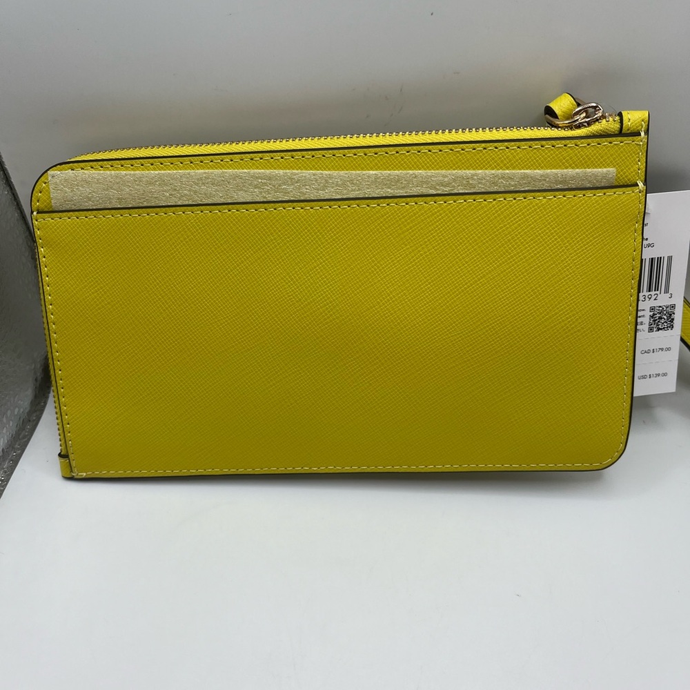 Kate Spade Lucy Medium L-Zip Saffiano Leather Wristlet in Lime Slice KD546 $139 - Picture 7 of 9